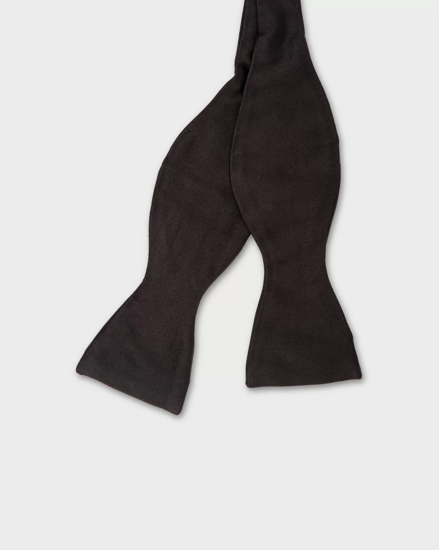 Brioni Essential Black Silk Bow Tie^ Evening Wear