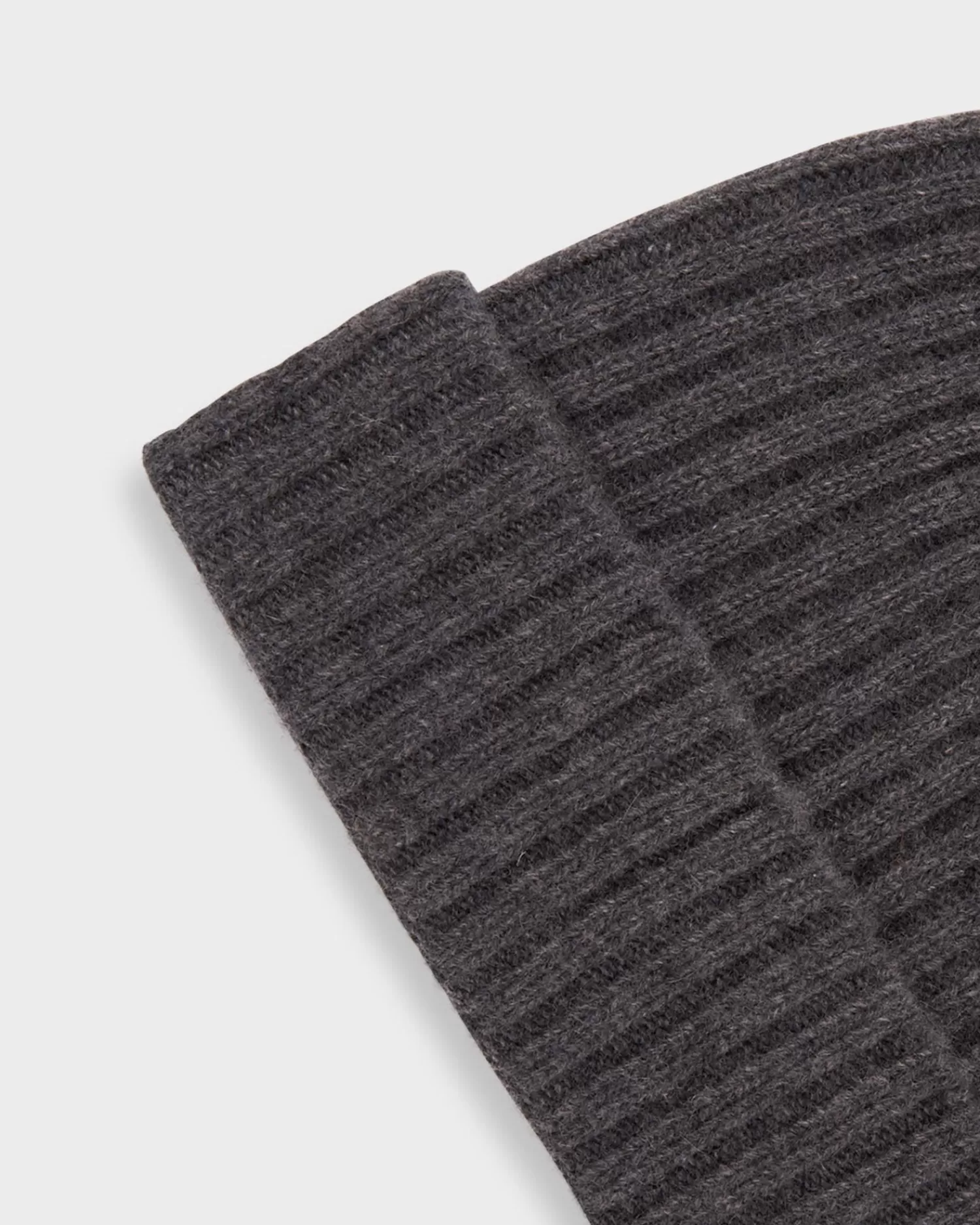 Altea Grey Cashmere Beanie^ Hats And Beanies